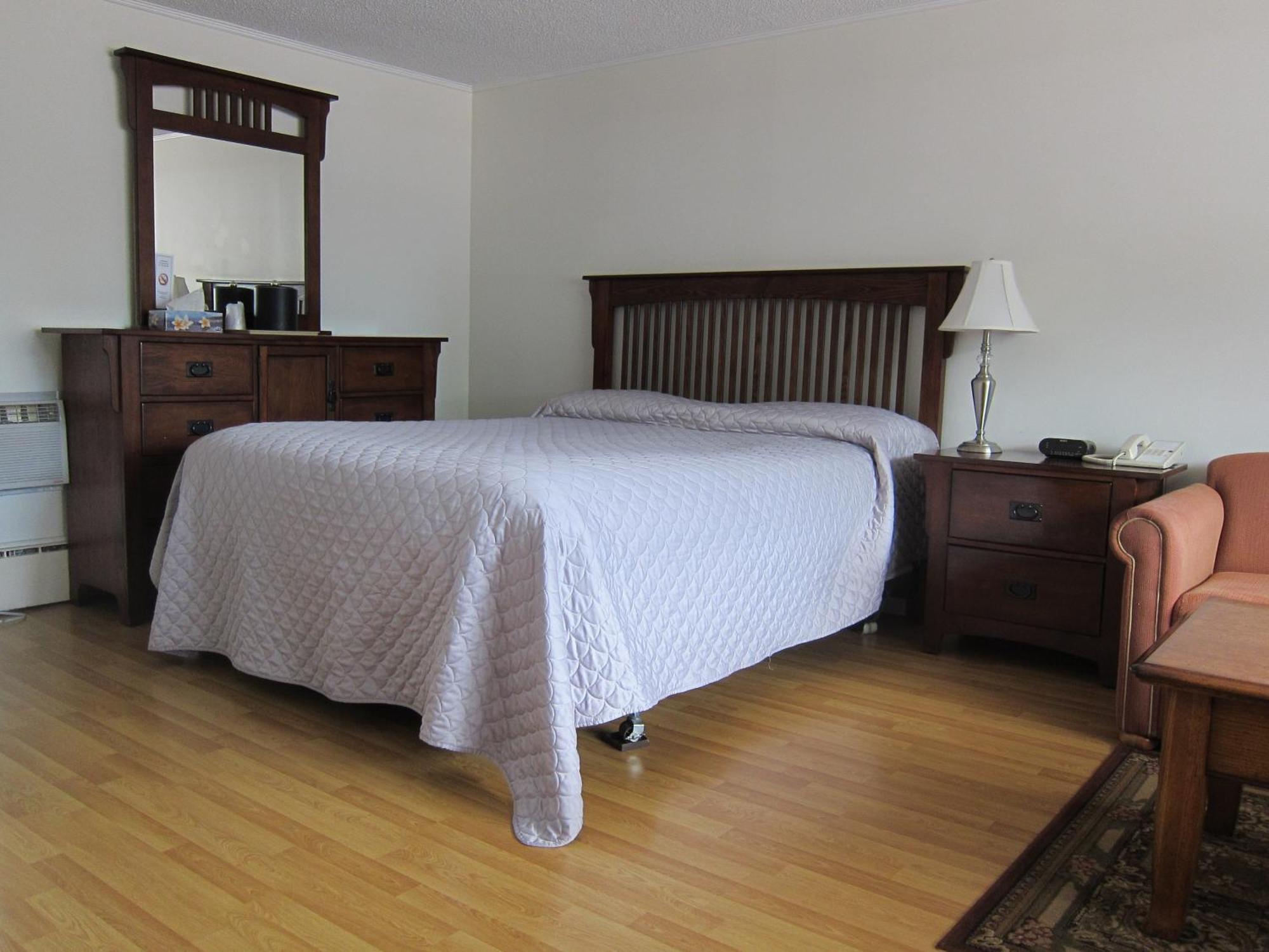 Stonehouse Motel And Restaurant Truro Habitación foto